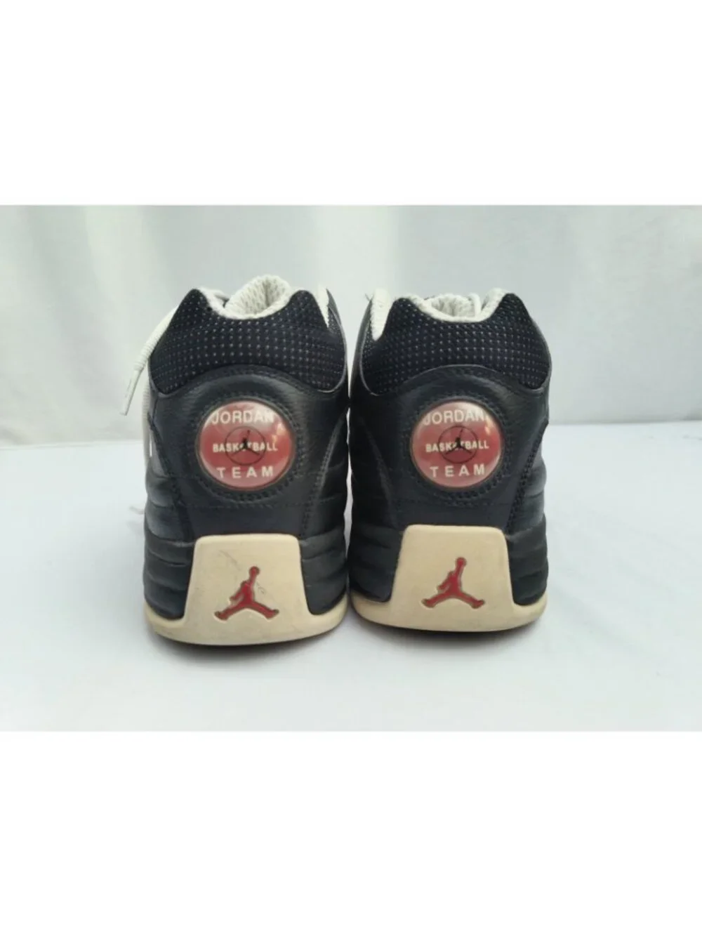 Jordan Jumpman Team 1 Black Red Men’s Size 10.5 Basketball Sneakers